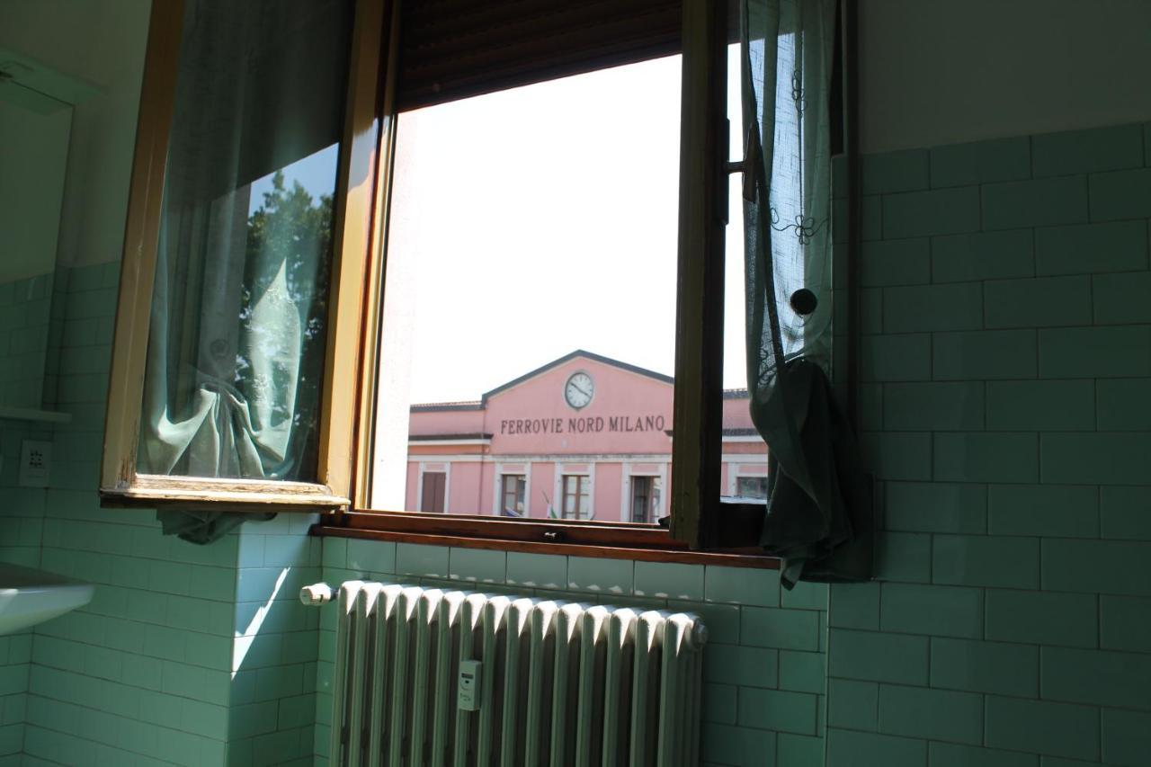 L'Appartamento Della Stazione Di Saronno Esterno foto